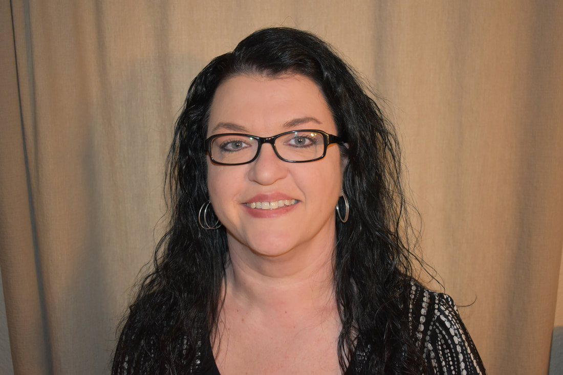 Nikki Medlin Historic Keytesville, Missouri